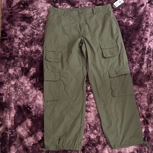 Olive Unisex Cargo Pants.